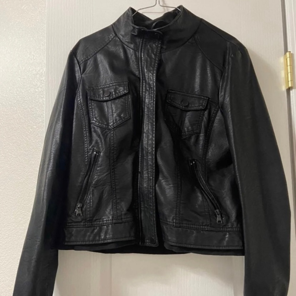Faux leather jacket ! <3